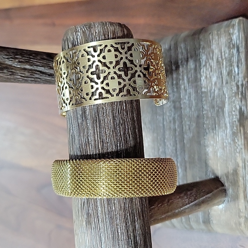 Lot of 2 Cuff Bracelets Mesh Filigree Designs